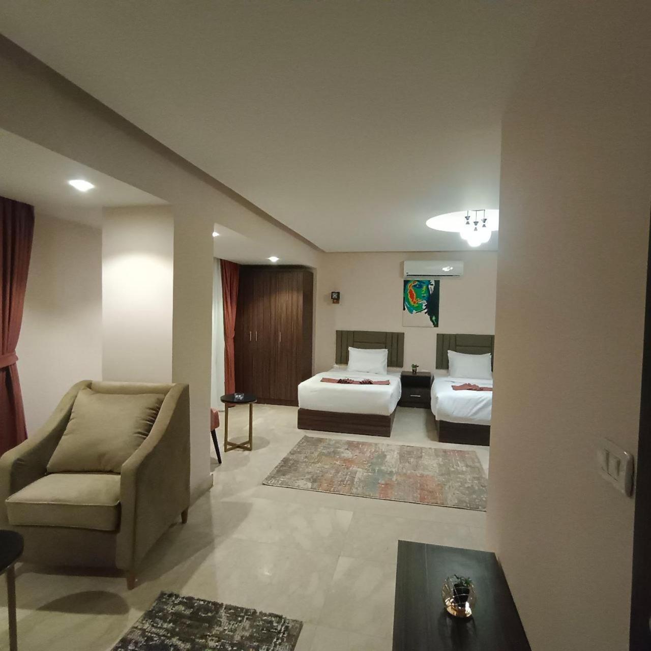 Aziz Egypt Pyramids View Hotel Kafrat al Jabal Bagian luar foto